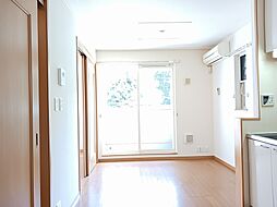 ベルズかたかごＣ 201 2階2DKのリビング/ダイニング