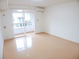 アウローラＡ 102 1階ワンルームのリビング/ダイニング