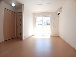 ハイランド・パークI 101 1階2LDKのリビング/ダイニング