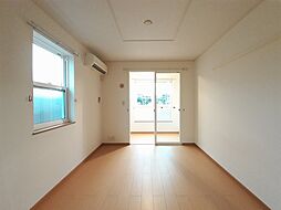 サンリット立山 102 1階2DKのリビング/ダイニング