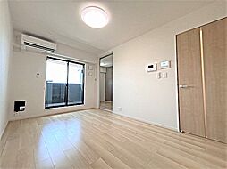 ウィンズ・ウエスト　I 204 2階1LDKのリビング/ダイニング