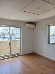 ドルチェビータII 102 1階1LDKのリビング/ダイニング