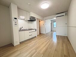 ファミーリエ 104 1階1LDKのリビング/ダイニング