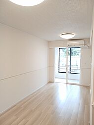 アルタイル867 103 1階1LDKのリビング/ダイニング