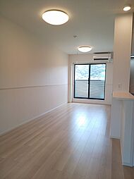 グリーンフィール 204 2階2LDKのリビング/ダイニング