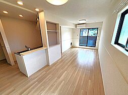 ファインブライト　II 201 2階2LDKのリビング/ダイニング