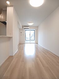 ファミリアメゾン　I 102 1階1LDKのリビング/ダイニング