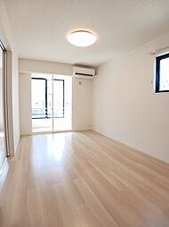 ファミリアメゾン　III 105 1階1LDKのリビング/ダイニング