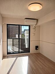 ジュメルI 103 1階1LDKのリビング/ダイニング