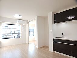 ル・ブコン 202 2階1LDKのリビング/ダイニング