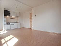 ブルームＡ 201 2階2LDKのリビング/ダイニング