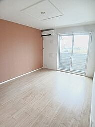 スリーアンジュ 103 1階1LDKのリビング/ダイニング