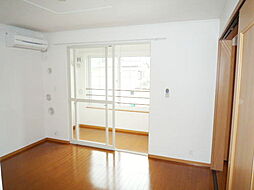 アンブレーム 202 2階2LDKのリビング/ダイニング