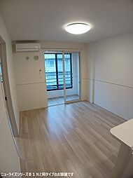 スリージェメゾン　II 204 2階2LDKのリビング/ダイニング