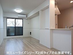 Ｋ，ａｕｔｕｍｎ　ｌｅａｖｅｓ 203 2階2LDKのリビング/ダイニング