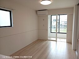 アルトプエンテ　II 201 2階2LDKのリビング/ダイニング