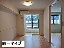 ローズ　ガーデン　櫛川　Ｂ 102 1階1LDKのリビング/ダイニング