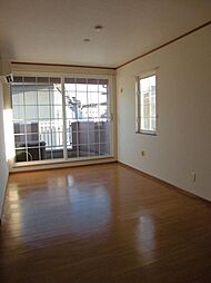 フレンドライトＢ 203 2階2LDKのリビング/ダイニング