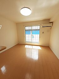 アロッジオ　ヴィオラ 201 2階1LDKのリビング/ダイニング