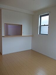 ＫＭフリ−デ 204 2階2LDKのリビング/ダイニング