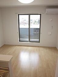 ル・プワソン 201 2階1LDKのリビング/ダイニング