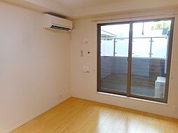 ノバ　III 201 2階1LDKのリビング/ダイニング