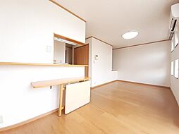 ポリッシュ・メゾン　Α 201 2階1LDKのリビング/ダイニング