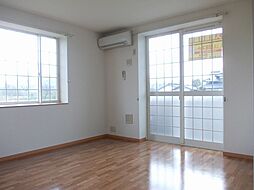 イヴェールＢ 103 1階2LDKのリビング/ダイニング