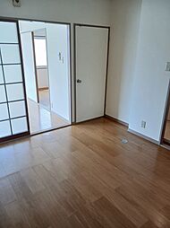 エルディムＴＭＭ 101 1階2DKのリビング/ダイニング