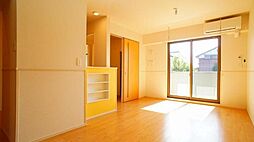 アネシス壱番館 102 1階1LDKのリビング/ダイニング