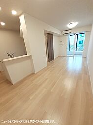 Ｗａｒｒｙ‘ｓ 102 1階1LDKのリビング/ダイニング