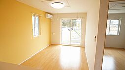 プラシドファミリア 101 1階1LDKのリビング/ダイニング