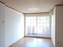 セラ・エトワール 201 2階2LDKのリビング/ダイニング