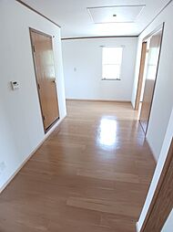 フロイデンス1 201 2階3LDKのリビング/ダイニング