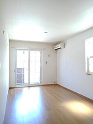 ペルペティアＢ 104 1階1LDKのリビング/ダイニング