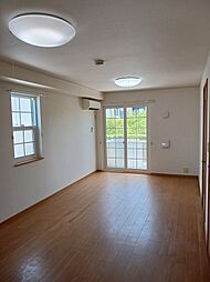 アップルン 103 1階ワンルームのリビング/ダイニング