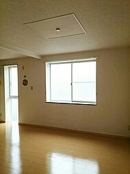 アドバンスＢ 102 1階2LDKのリビング/ダイニング