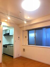 松濤アダージョ 101 1階ワンルームのリビング/ダイニング