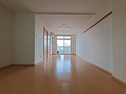 サマーディーンヤマイチ 203 2階1LDKのリビング/ダイニング