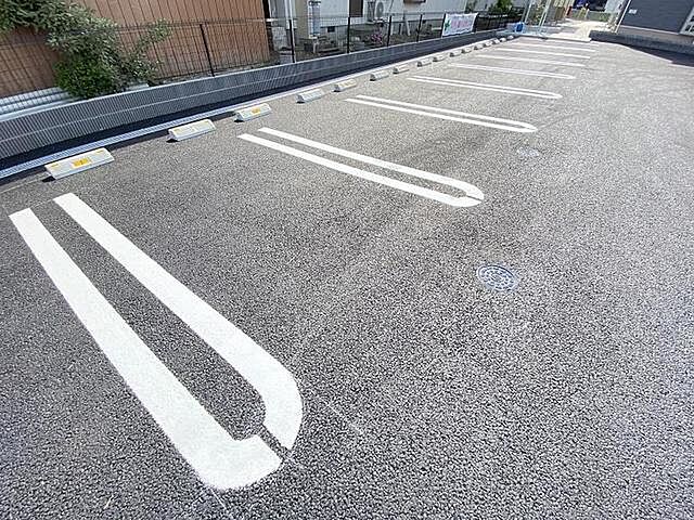 4 / 5
