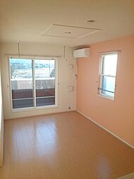 カウベルVI 203 2階2LDKのリビング/ダイニング