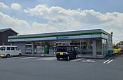 【コンビニエンスストア】ファミリーマート　大宮西遊馬店まで750ｍ