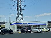 【コンビニエンスストア】ローソン相馬粟津店まで650ｍ