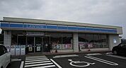 【コンビニエンスストア】ローソン松江鹿島店まで650ｍ