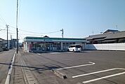 【コンビニエンスストア】ファミリーマート岩沼中央4丁目まで350ｍ