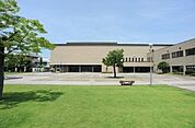 深谷文化会館まで550ｍ