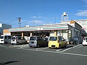【コンビニエンスストア】セブンイレブン春日1丁目店まで550ｍ