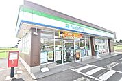 【コンビニエンスストア】ファミリーマート 本宮仁井田店まで550ｍ