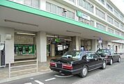 【駅】東海道線・御殿場線　国府津駅まで840ｍ