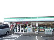 【コンビニエンスストア】ファミリーマート下野祇園店まで100ｍ